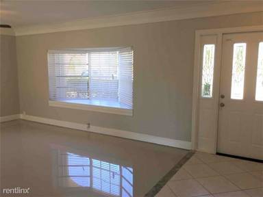 Main picture of 3930 NW 108th Dr