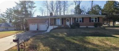 Main picture of 61 Forest Hills Dr