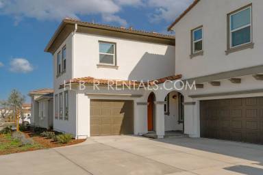Main picture of 1274 N Capri Ln