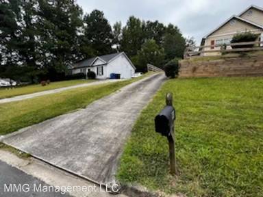 Main picture of 910 Winter Side Ln