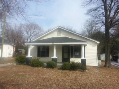 Main picture of 904 Sloop Ave