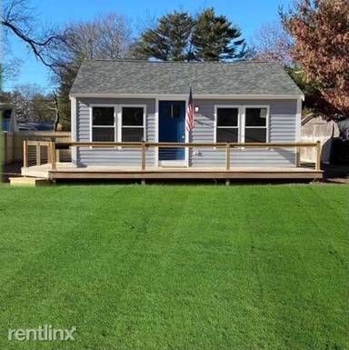 Main picture of 16 Crystal Lake Dr
