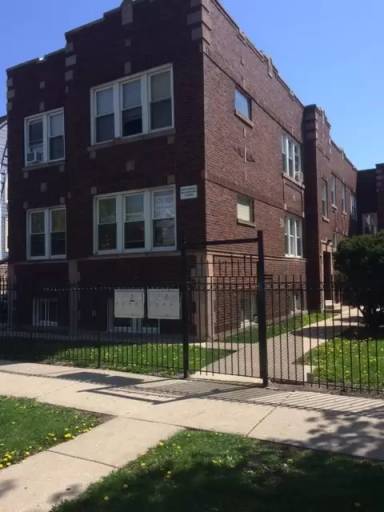 Main picture of 2035 W Kildare