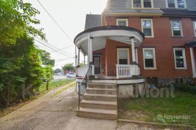 Main picture of 16 N Rigby Ave