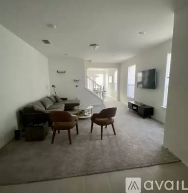 Main picture of 7700 House Finch Dr