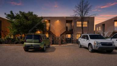 Main picture of 8313 Marquette Ave NE