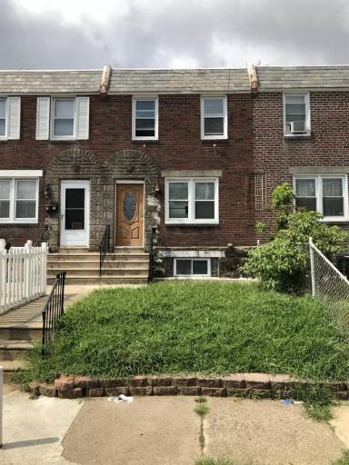 Main picture of 4530 Marple St