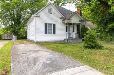 Main picture of 2638 Barton St