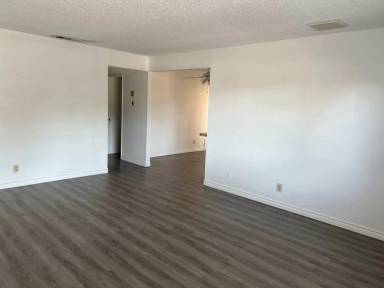 Main picture of 321 S Lincoln St