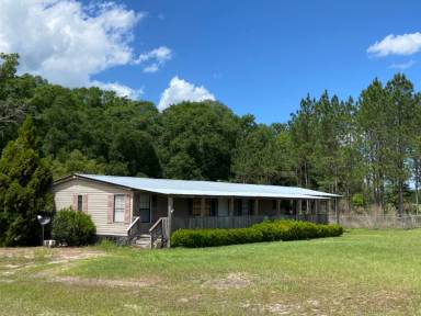 Main picture of 4015 US Highway 129
