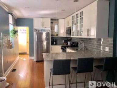 Main picture of 1210 N Hancock St