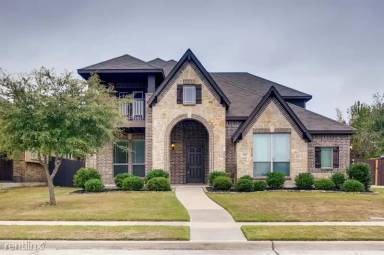 Main picture of 913 Willow Crest Dr