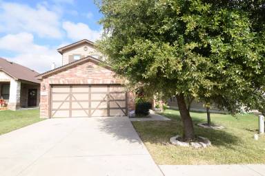 Main picture of 8917 Lonesome Oak Dr