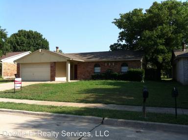 Main picture of 559 Windsor Dr