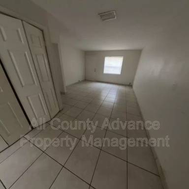 Main picture of 4909 E Temple Heights Rd