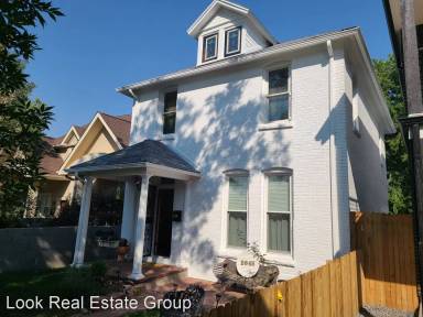 Main picture of 2648 N Marion St