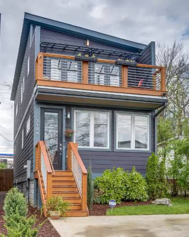 Main picture of 312 Prince Ave