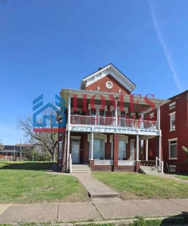 Main picture of 110 E Powell Ave