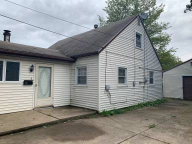 Main picture of 155 N Roanoke Ave