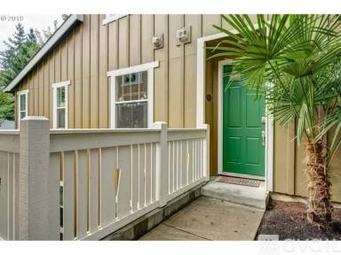 Main picture of 2636 SW Hume Ct