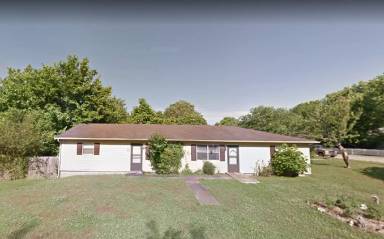 Main picture of 1321 S Washington Ave