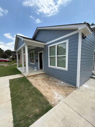 Main picture of 3097 Hoskins Rd