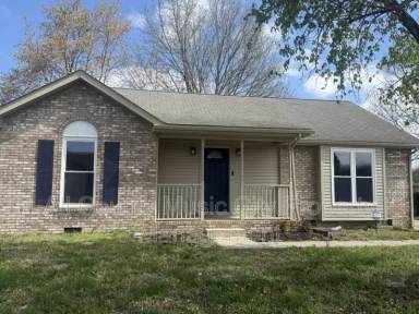 Main picture of 304 Parkside Ct