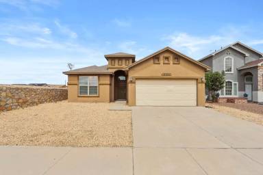 Main picture of 14308 Arabian Point Ave
