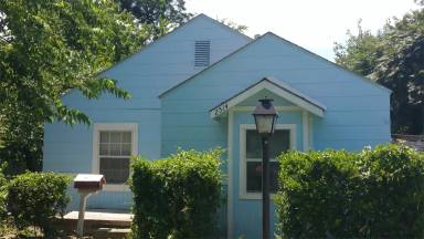 Main picture of 2514 E Newton St