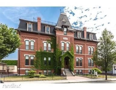 Main picture of 50 Bow St