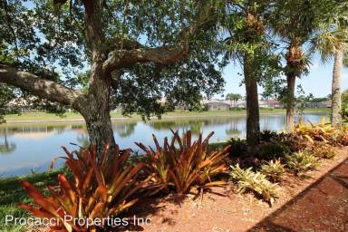 Main picture of 3019 Ellice Way
