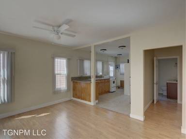 Main picture of 1035 N Normandie Ave