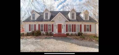 Main picture of 1088 Monacan Park Rd