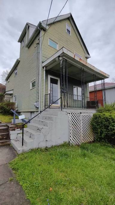 Main picture of 233 Park Ave