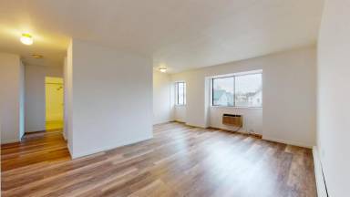 Main picture of 55 Wildman St