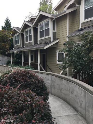Main picture of 7322 Rainier Ave S