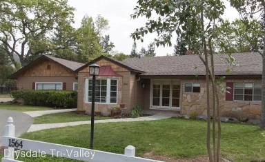 Main picture of 1564 Avenida Nueva