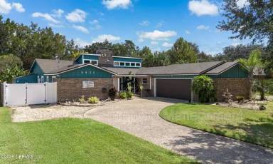 Main picture of 6433 River Point Dr