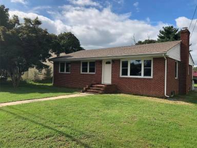 Main picture of 147 Rustic Ln