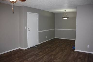 Main picture of The Flats at Creekside Park