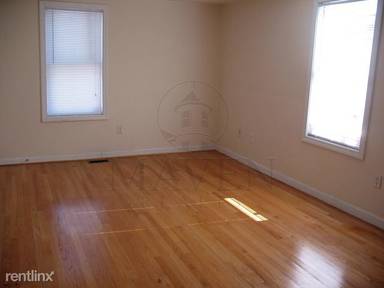 Main picture of 11 Clyde St