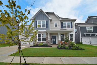 Main picture of 413 Hudson Pl