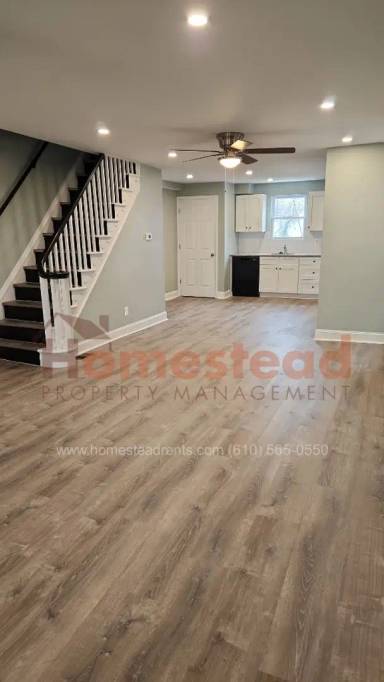 Main picture of 3404 W 4th St