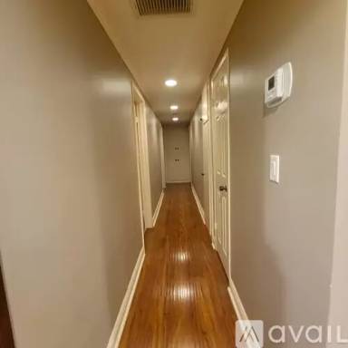 Main picture of 7711 Sausalito Ave