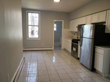 Main picture of 243 New York Ave