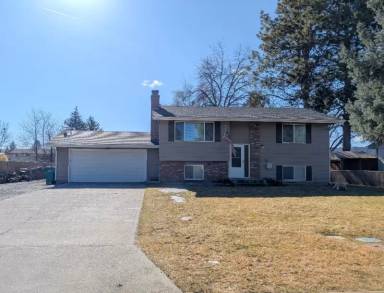 Main picture of 12006 E Lenora Dr