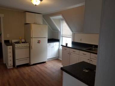 Main picture of 36 Cross St