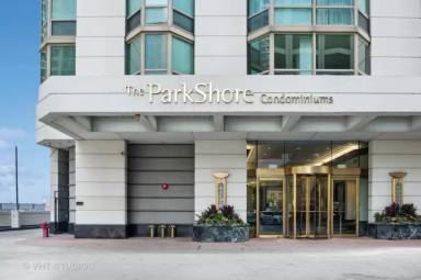 Main picture of Park Shore Condominiums
