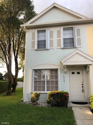Main picture of 16799 Hemingway Dr