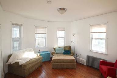 Main picture of 47 Vinton St